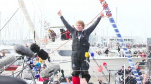 Sponsoring / Vendée Globe : Victoire de Gabart qui bat le record de la course sur Macif