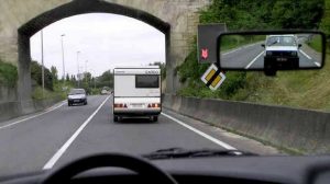 83% des Français souhaitent une révision régulière du code de la route