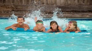 Comment s’assurer correctement lorsqu’on possède une piscine ?