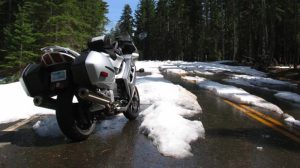Prévention / Neige : Mise en garde des motards contre le risque de routes verglacées