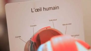 ‪Vidéo : Comment est-on remboursé par sa mutuelle pour les soins optiques ?‬