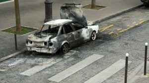 Assurance auto : Comment se faire indemniser sa voiture incendiée ?